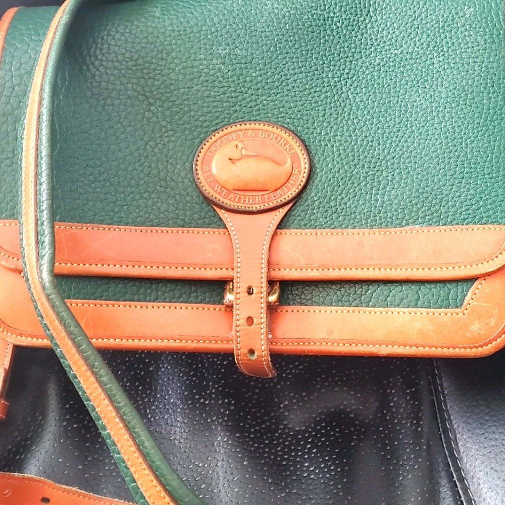 D&B crossbody